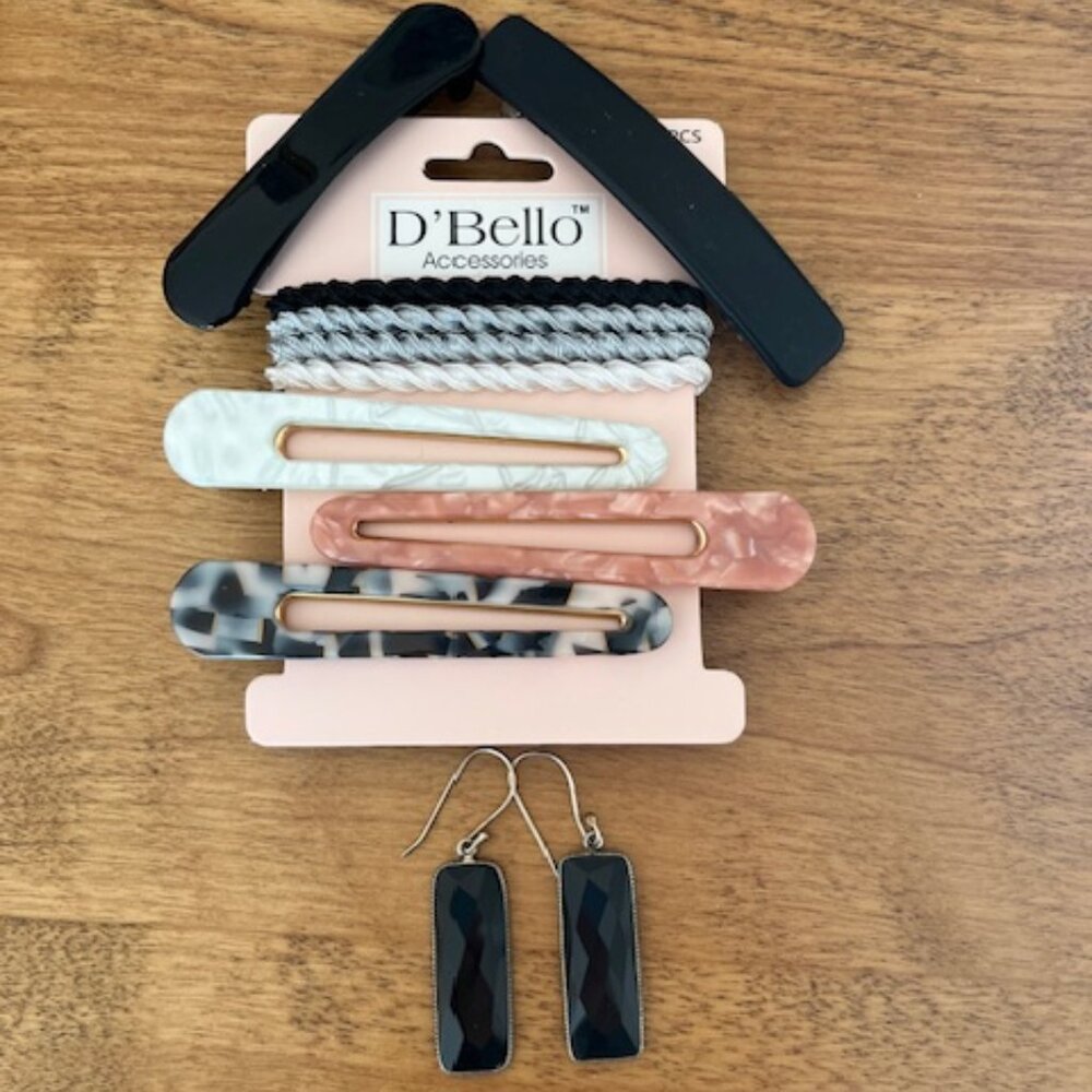 Set of barrettes, clips, bands and earrings